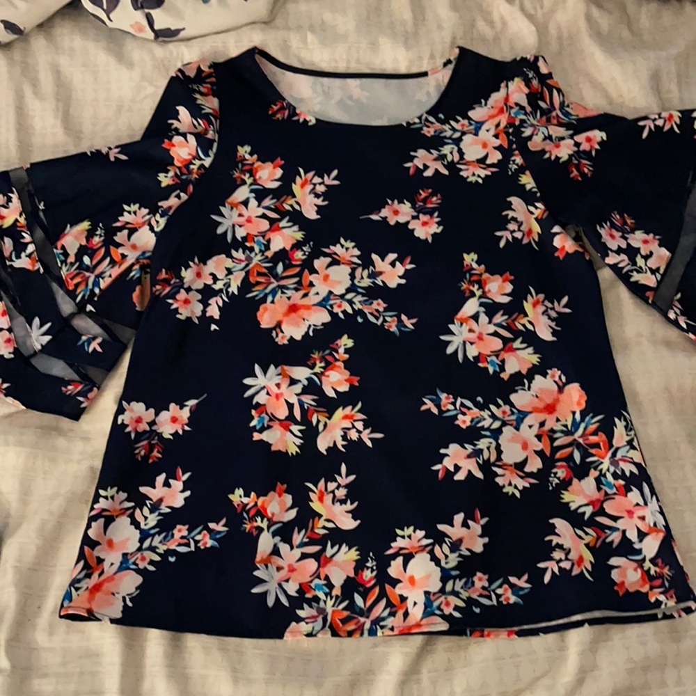 Dark blue top with flowers